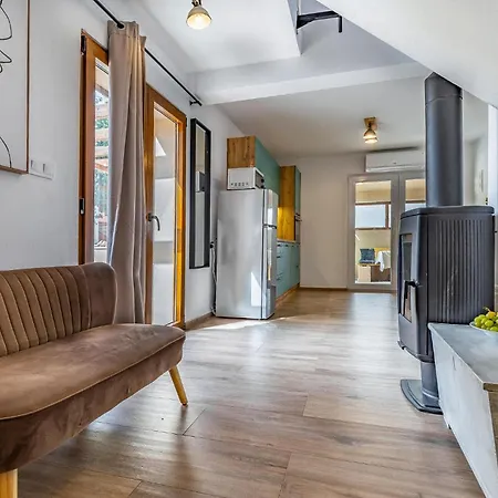 Casa de Férias Luxurious Home In Betiga With Sauna Barbariga