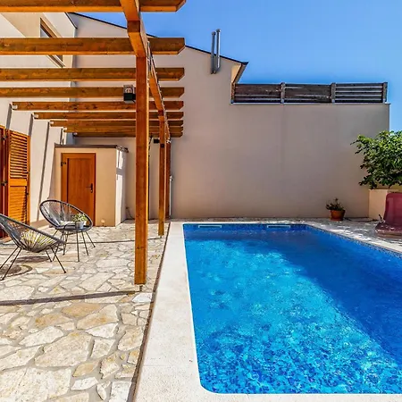 Luxurious Home In Betiga With Sauna Casa de Férias *